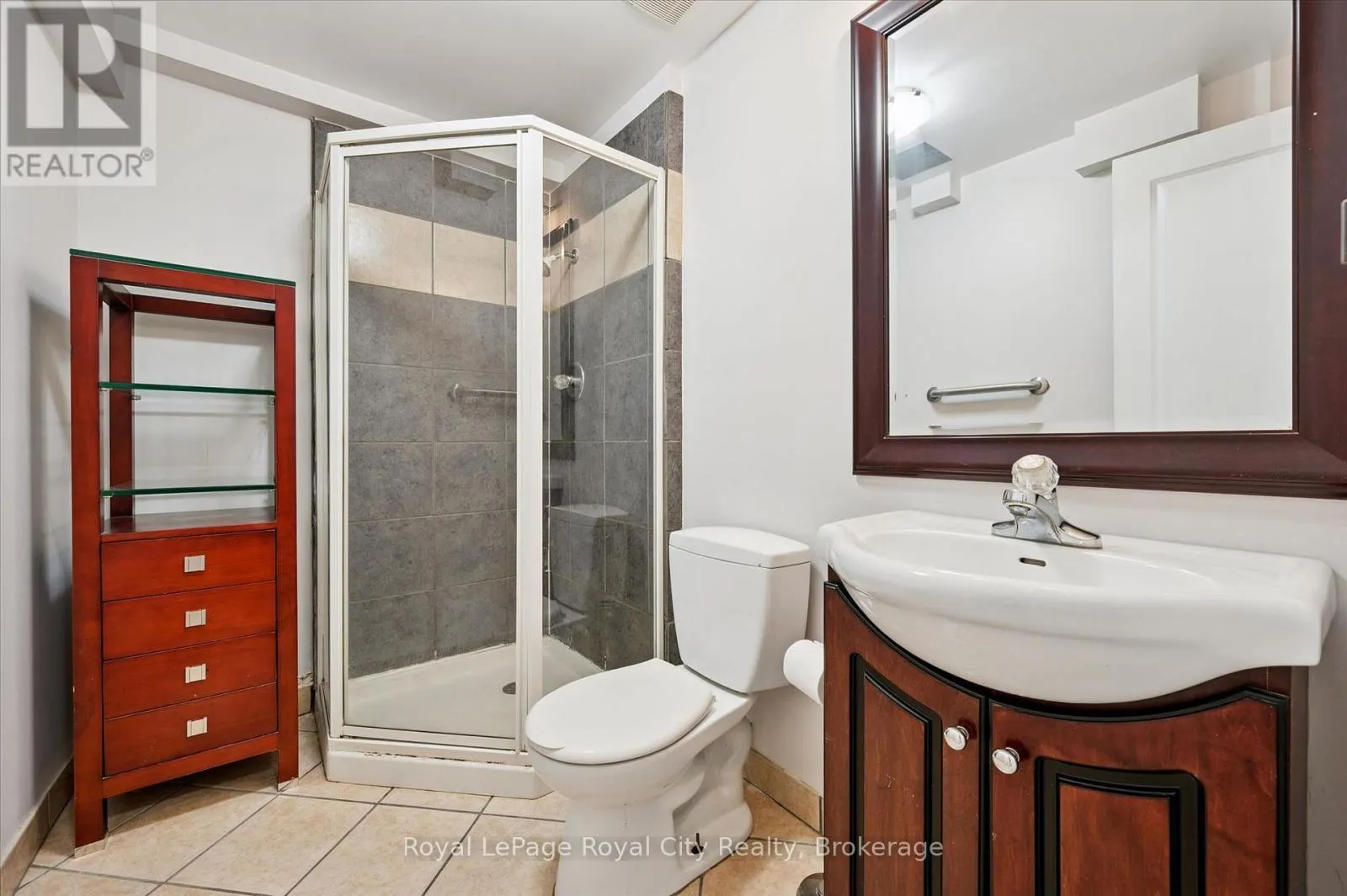 73 WAXWING CRESCENT