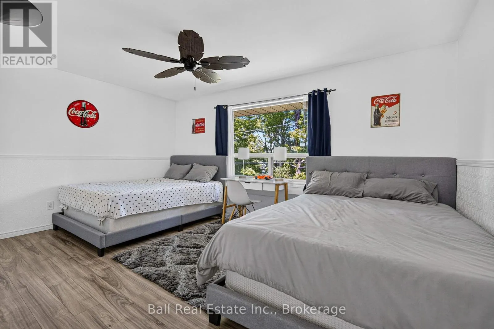 2331 LAKESIDE DRIVE