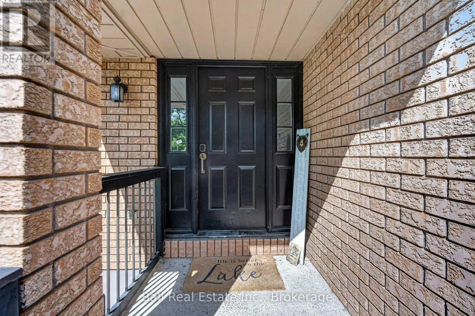 2331 LAKESIDE DRIVE