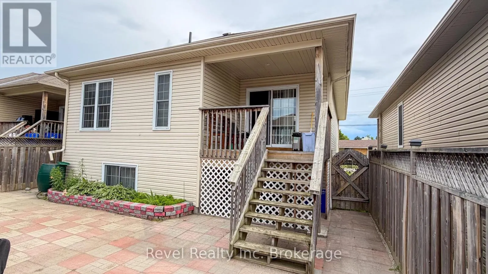 156 GREENWOOD AVENUE