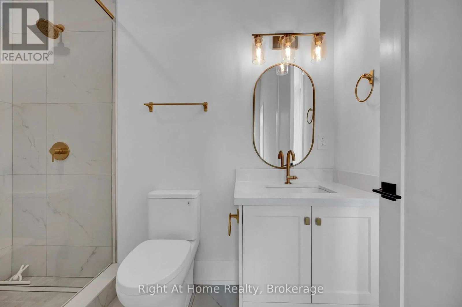 213 SUZANNE MESS BOULEVARD