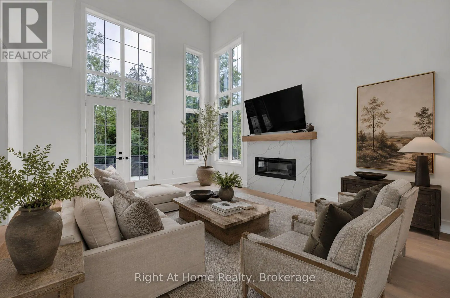 213 SUZANNE MESS BOULEVARD