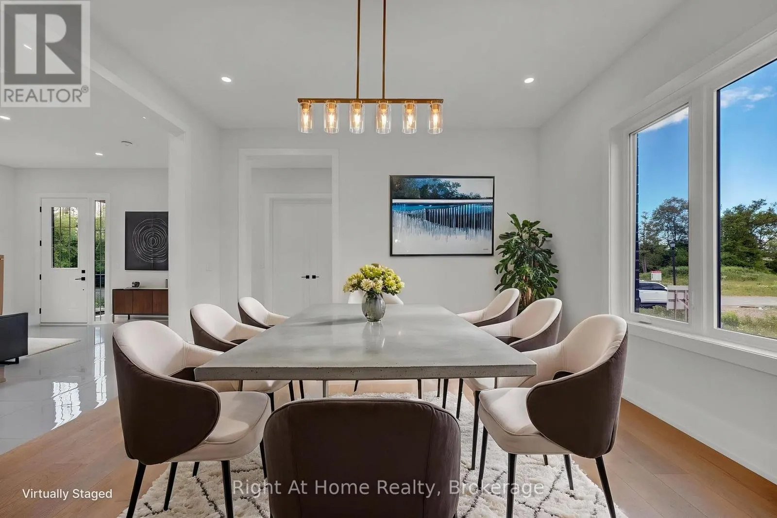 213 SUZANNE MESS BOULEVARD