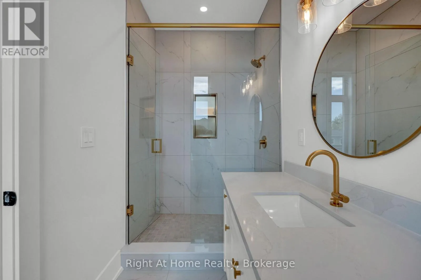 213 SUZANNE MESS BOULEVARD
