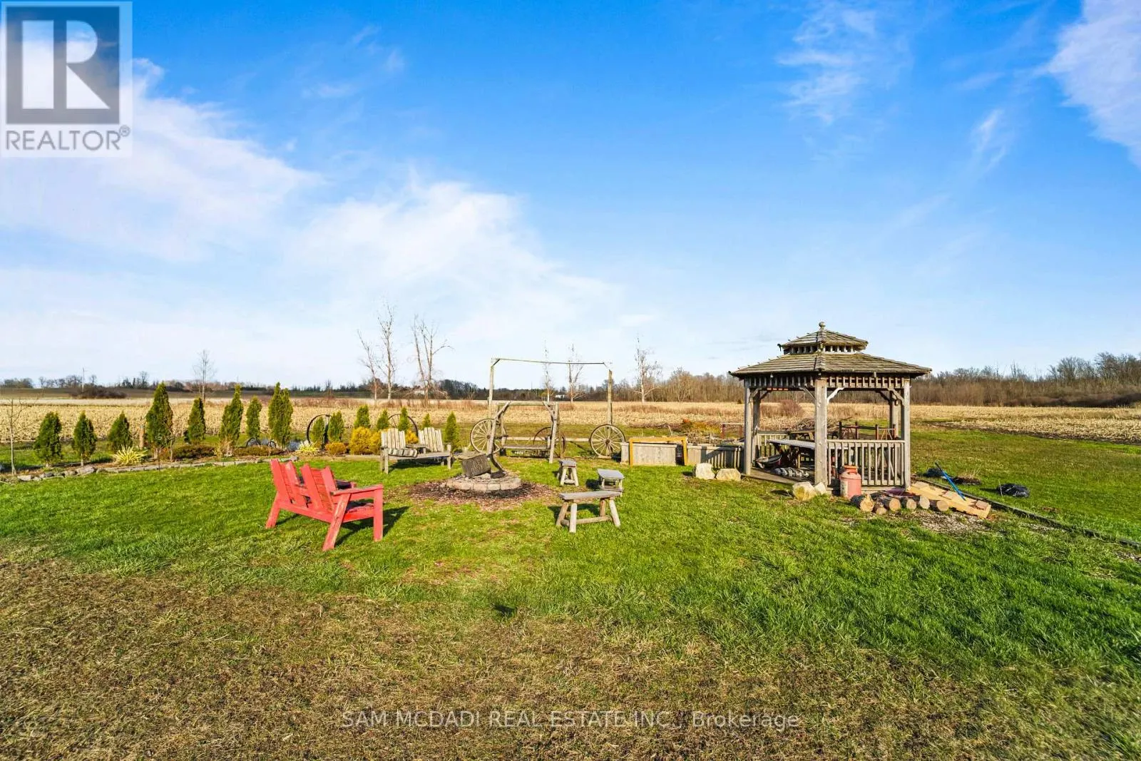 225 PARK ROAD S