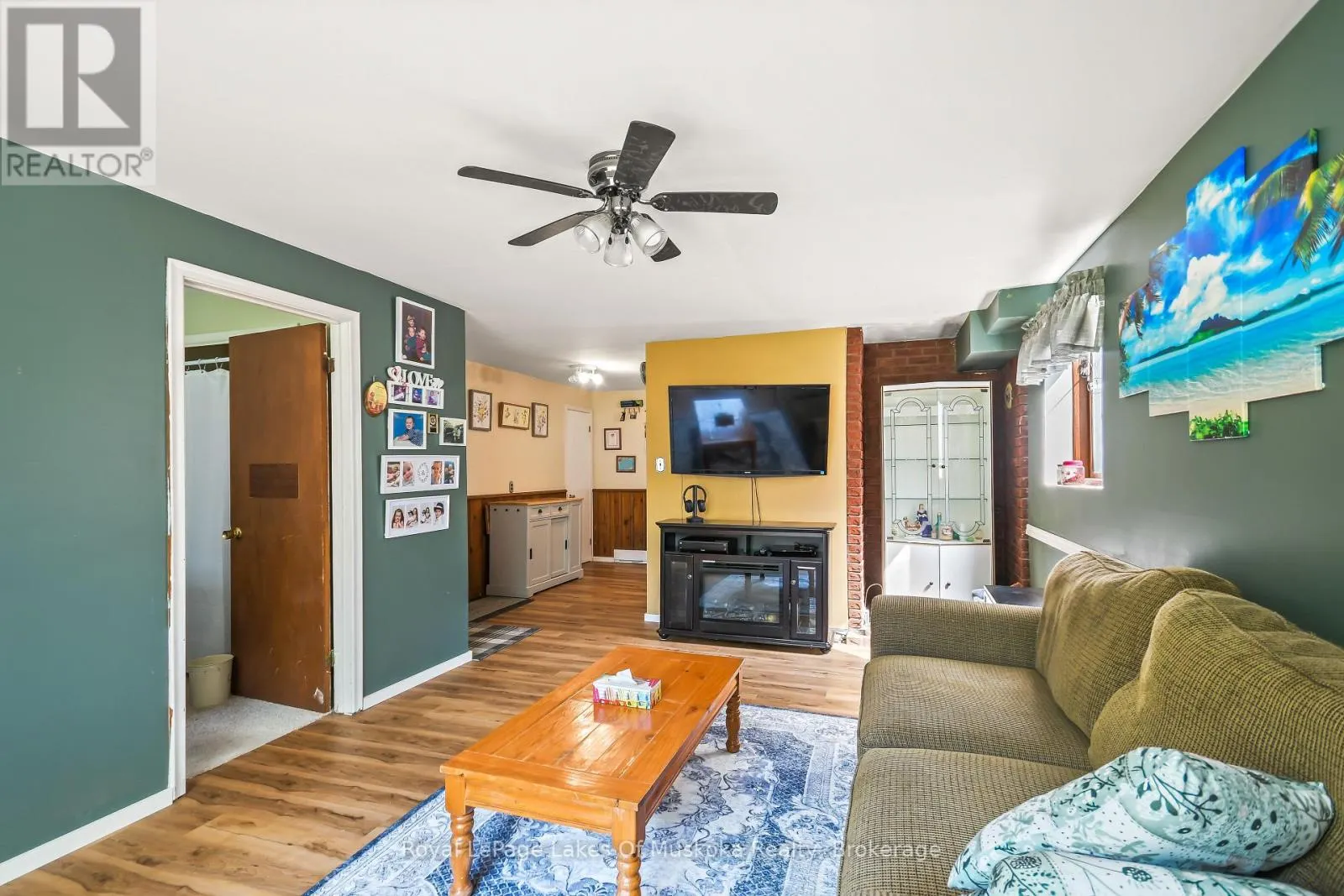 571 DAVID STREET E
