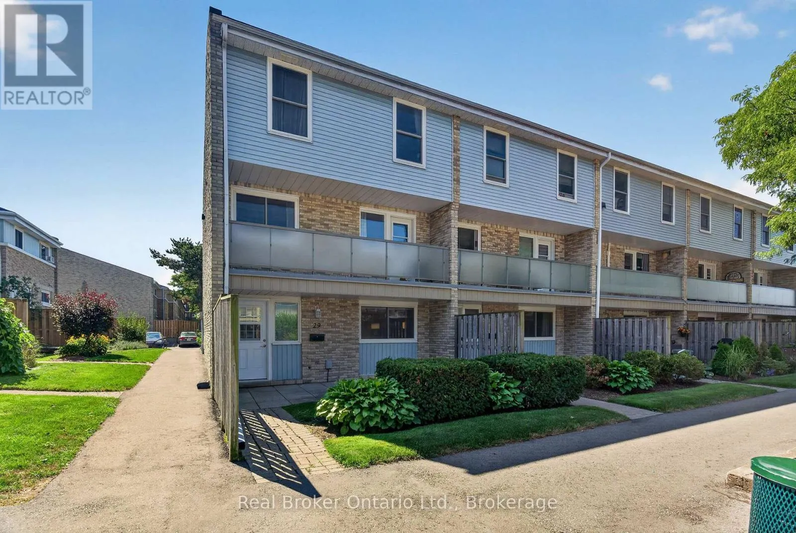 29 - 35 BRECKENRIDGE DRIVE #29