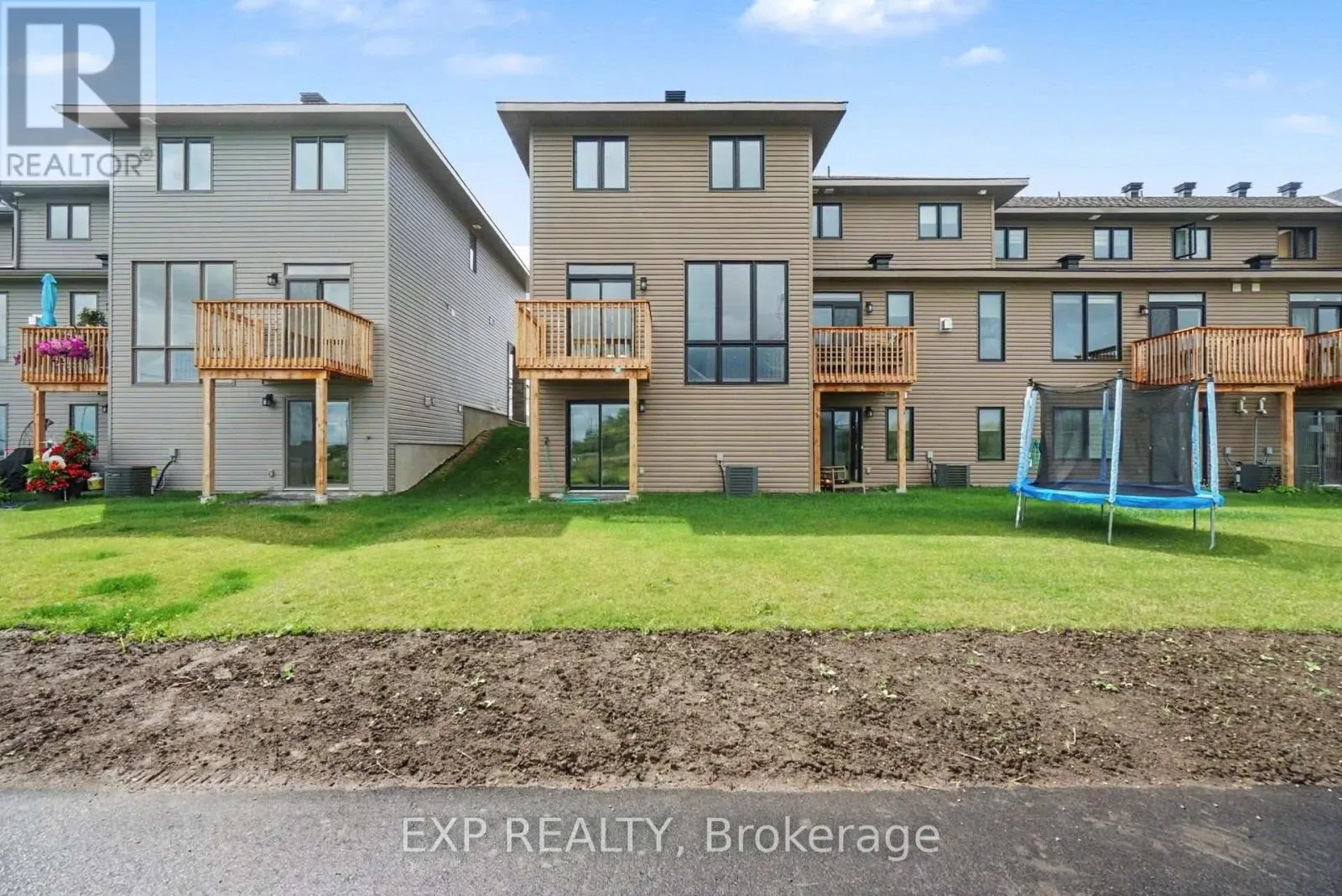 181 CRAIG DUNCAN TERRACE