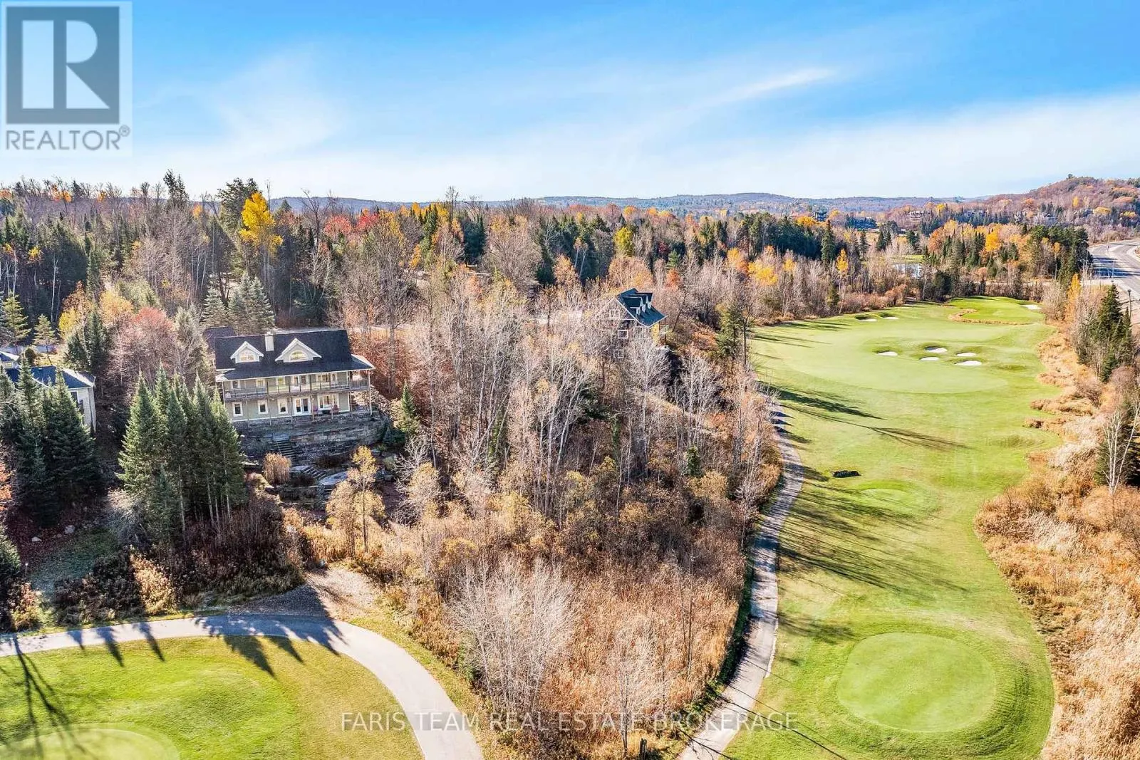 19 DEERHURST HIGHLANDS DRIVE