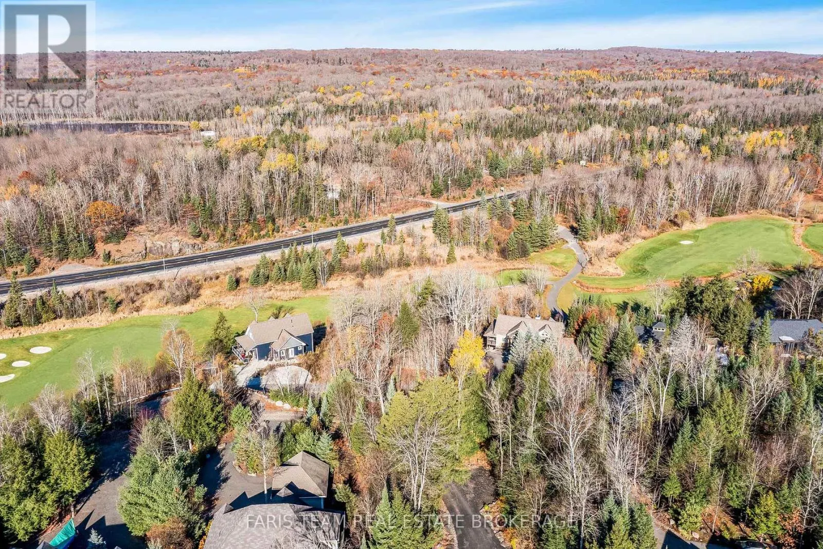 19 DEERHURST HIGHLANDS DRIVE