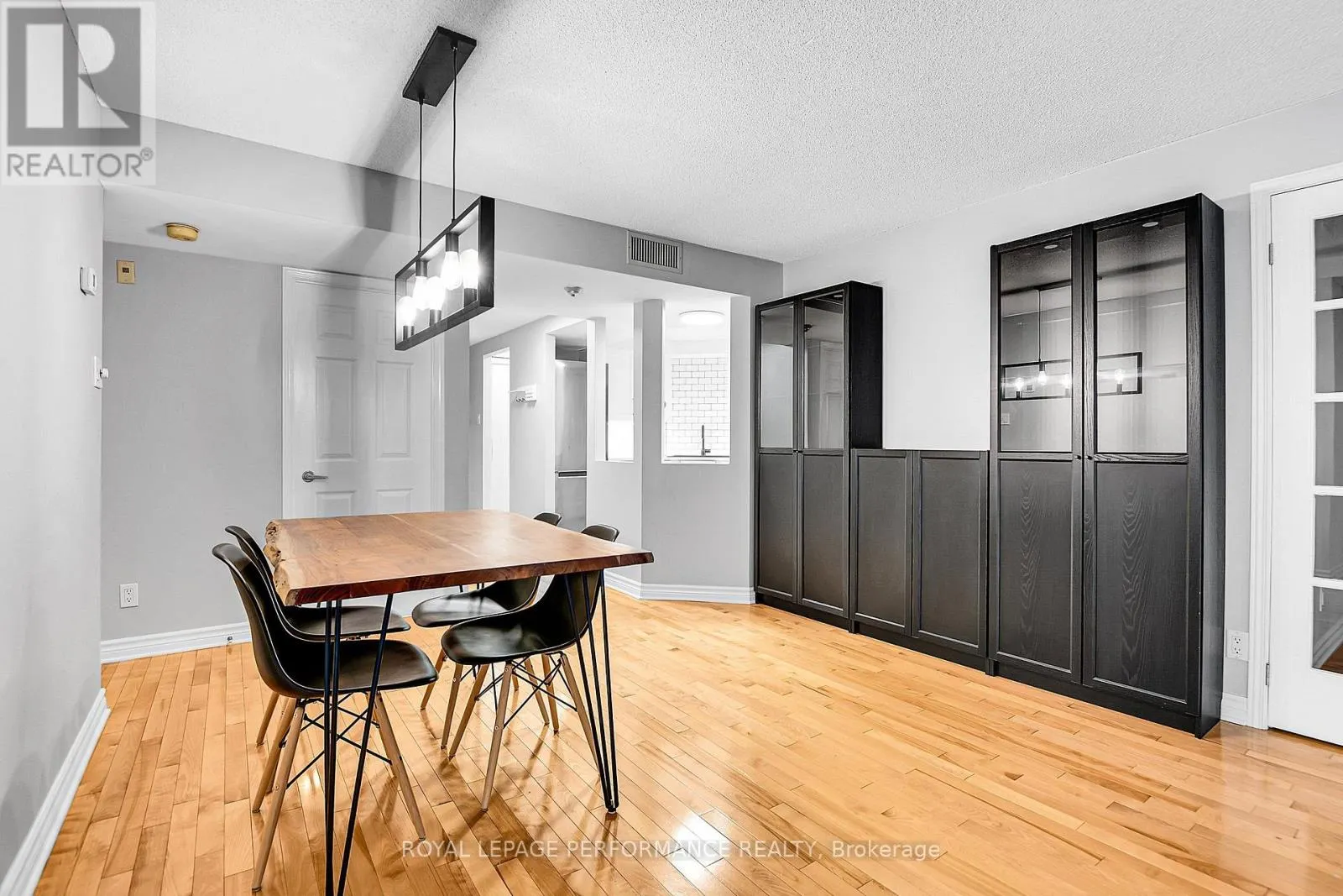 408 - 540 CAMBRIDGE STREET SOUTH STREET S