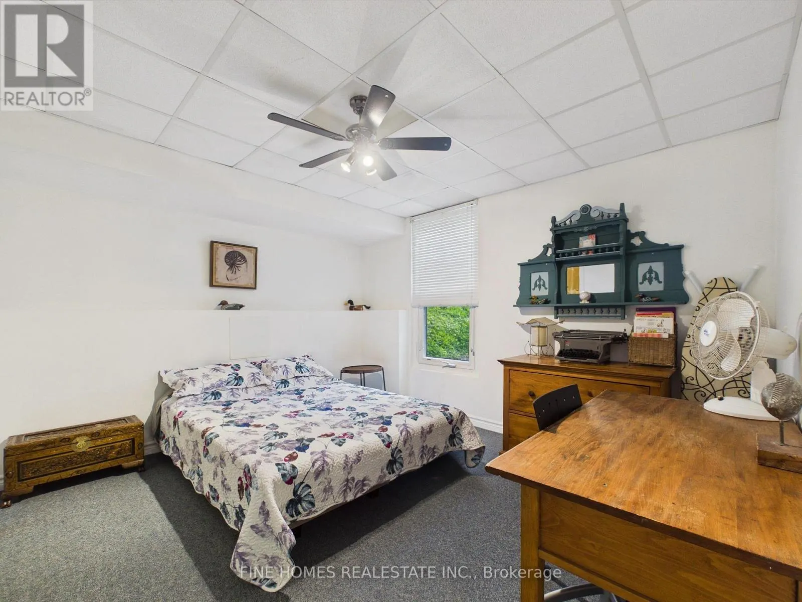 10 - 1326 WINDERMERE ROAD