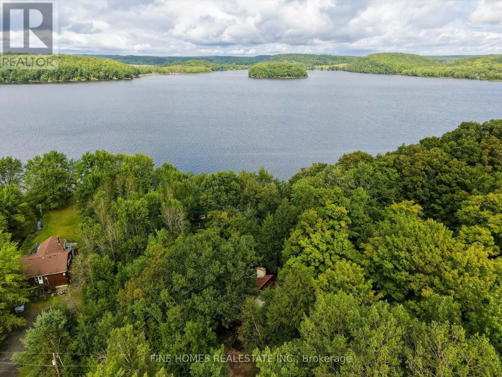 10 - 1326 WINDERMERE ROAD