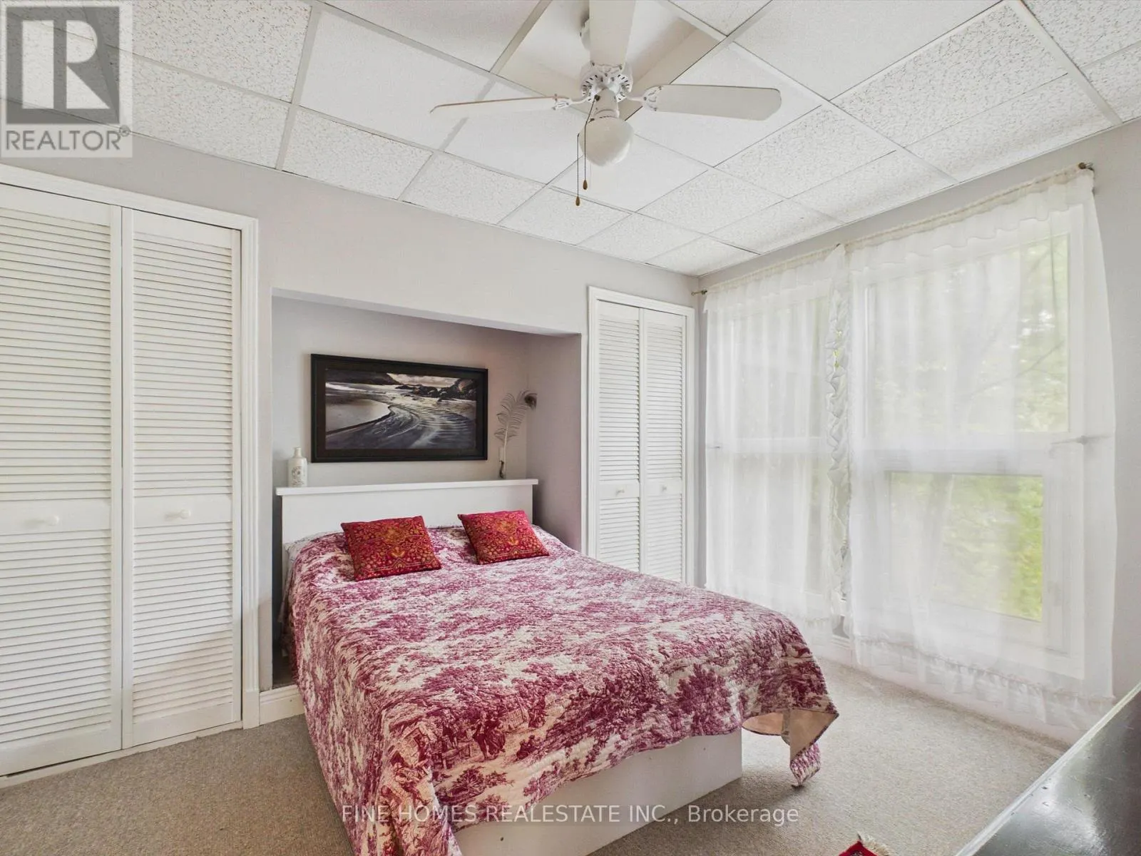 10 - 1326 WINDERMERE ROAD