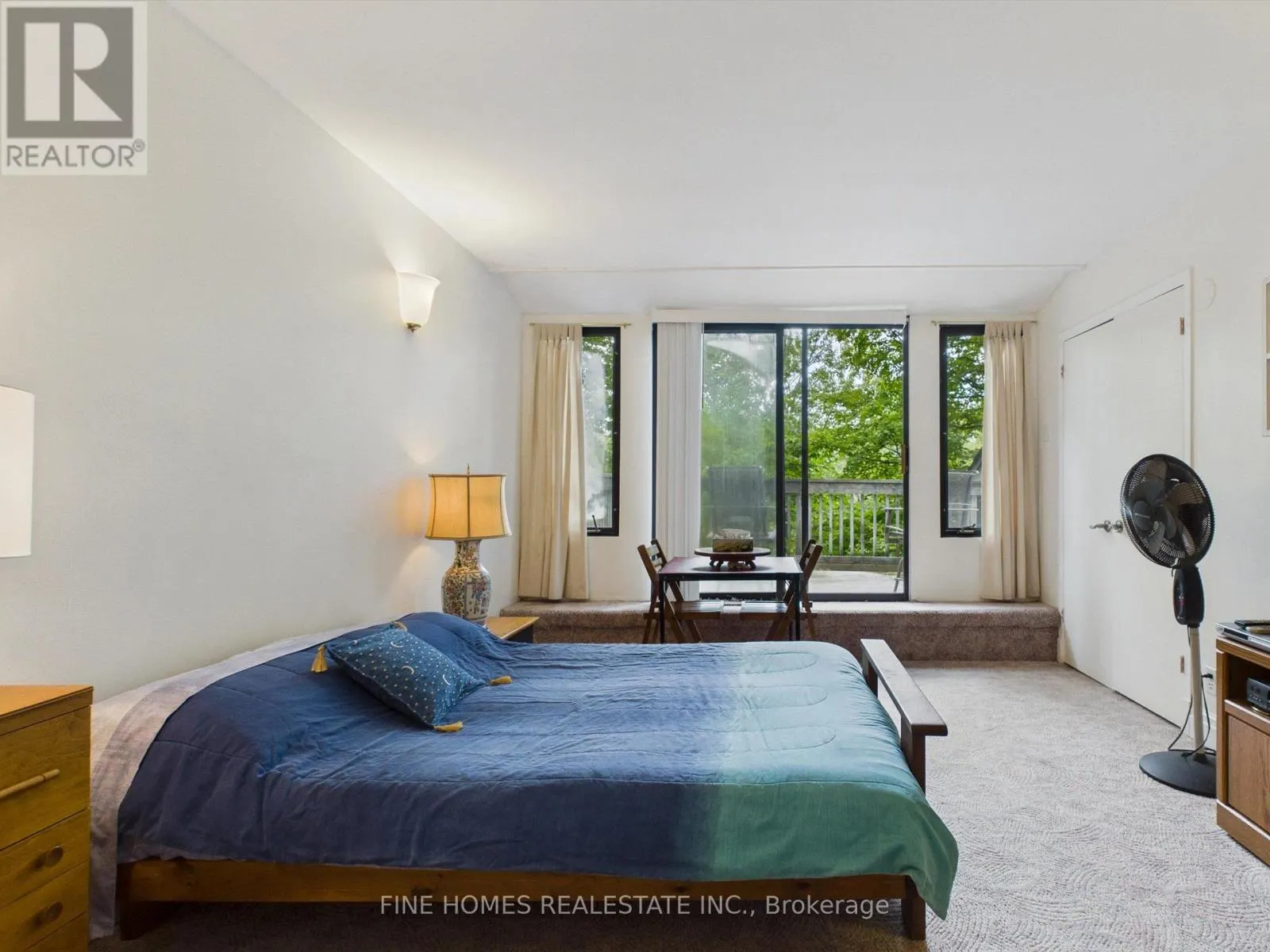 10 - 1326 WINDERMERE ROAD