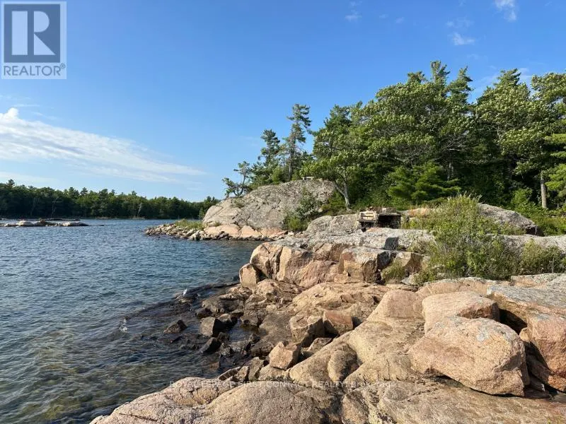 1 A207 ISLAND