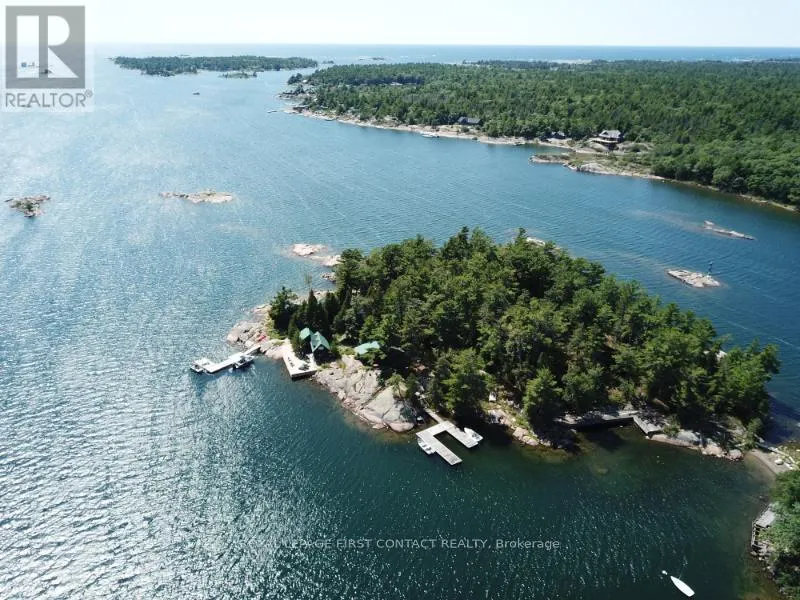 1 A207 ISLAND