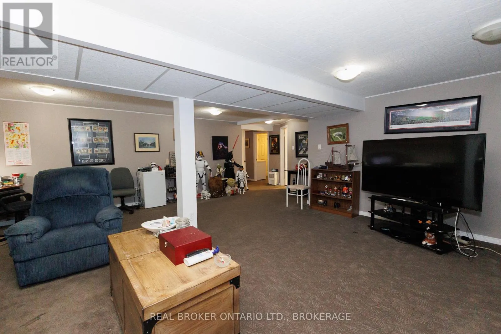 76 KINCARDINE STREET W