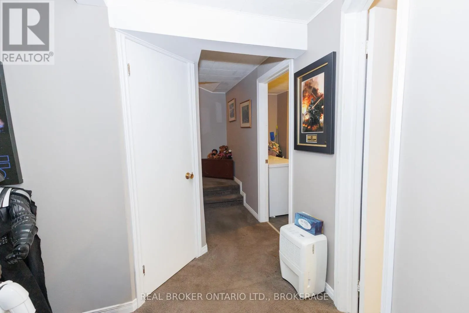 76 KINCARDINE STREET W