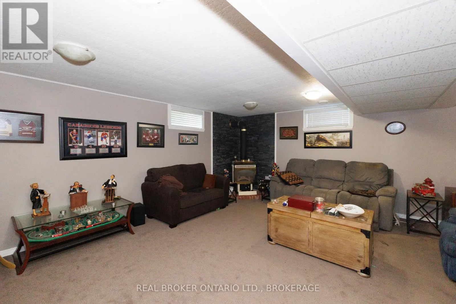 76 KINCARDINE STREET W