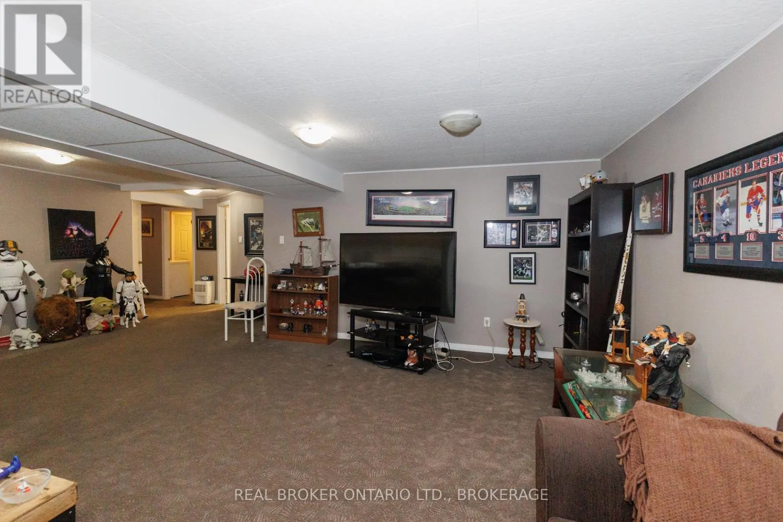 76 KINCARDINE STREET W