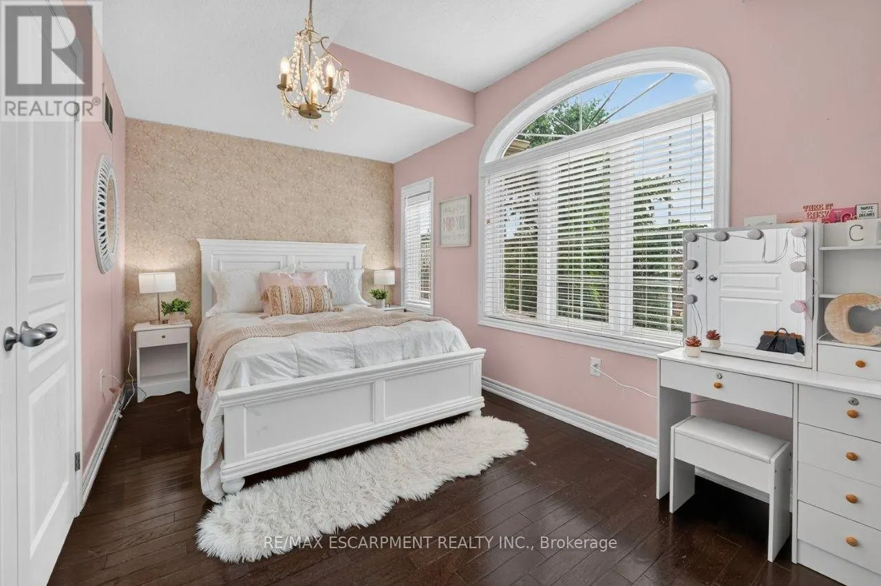 58 PEACH TREE LANE
