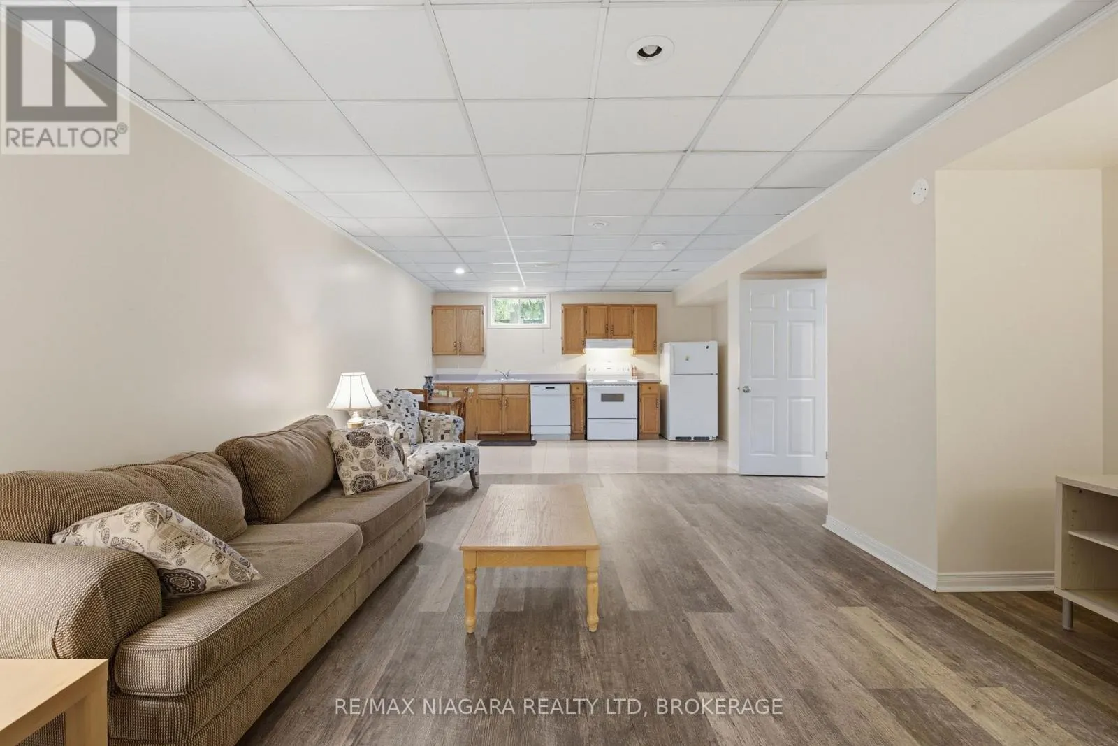 557 MISSISSAGUA STREET
