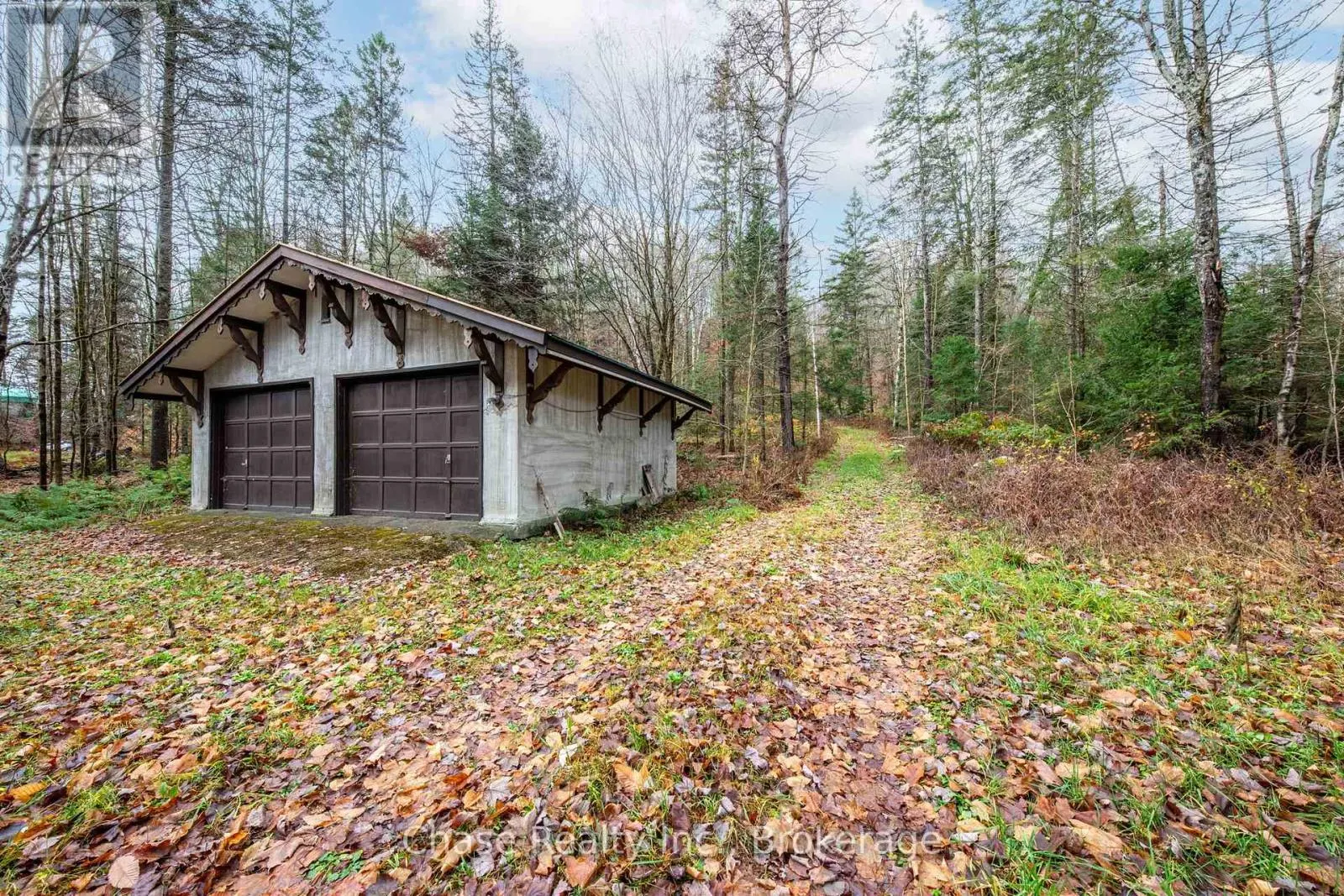 878 DEER LAKE RD ROAD