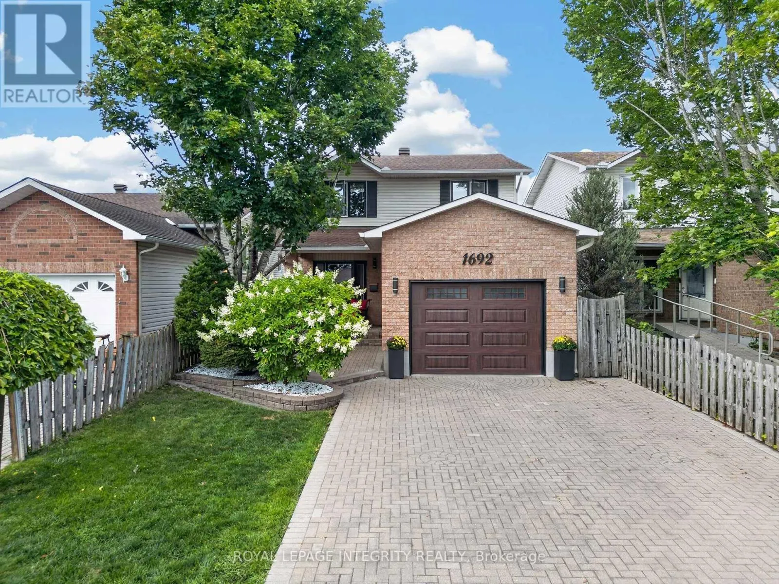 1692 TOULOUSE CRESCENT