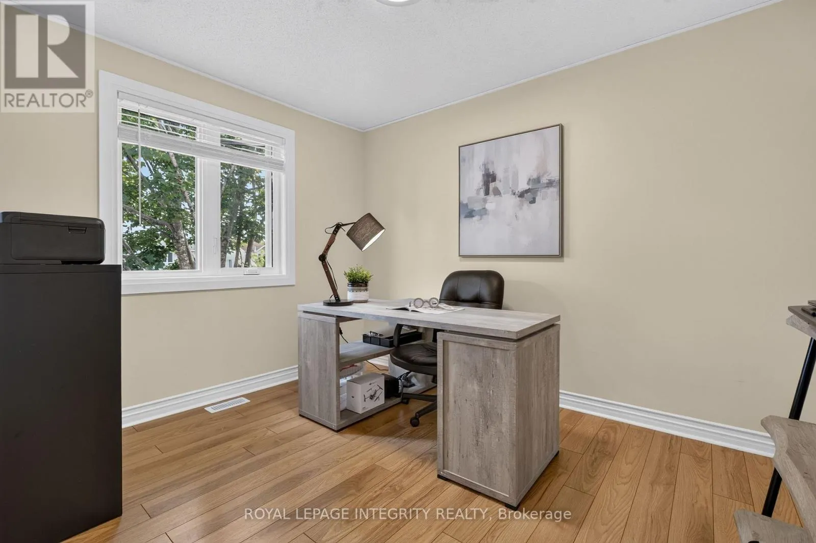 1692 TOULOUSE CRESCENT