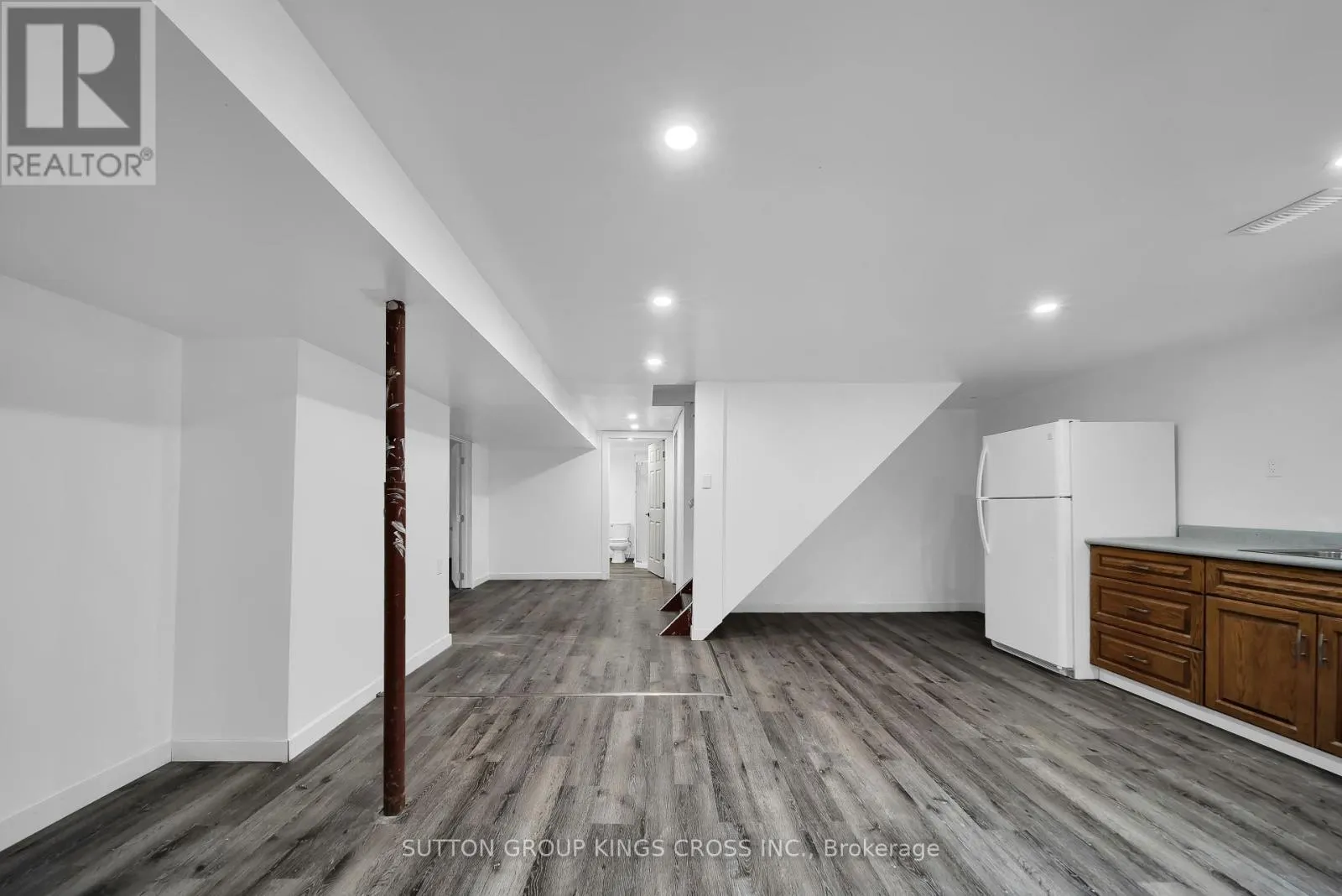 34 HILLCREST AVENUE