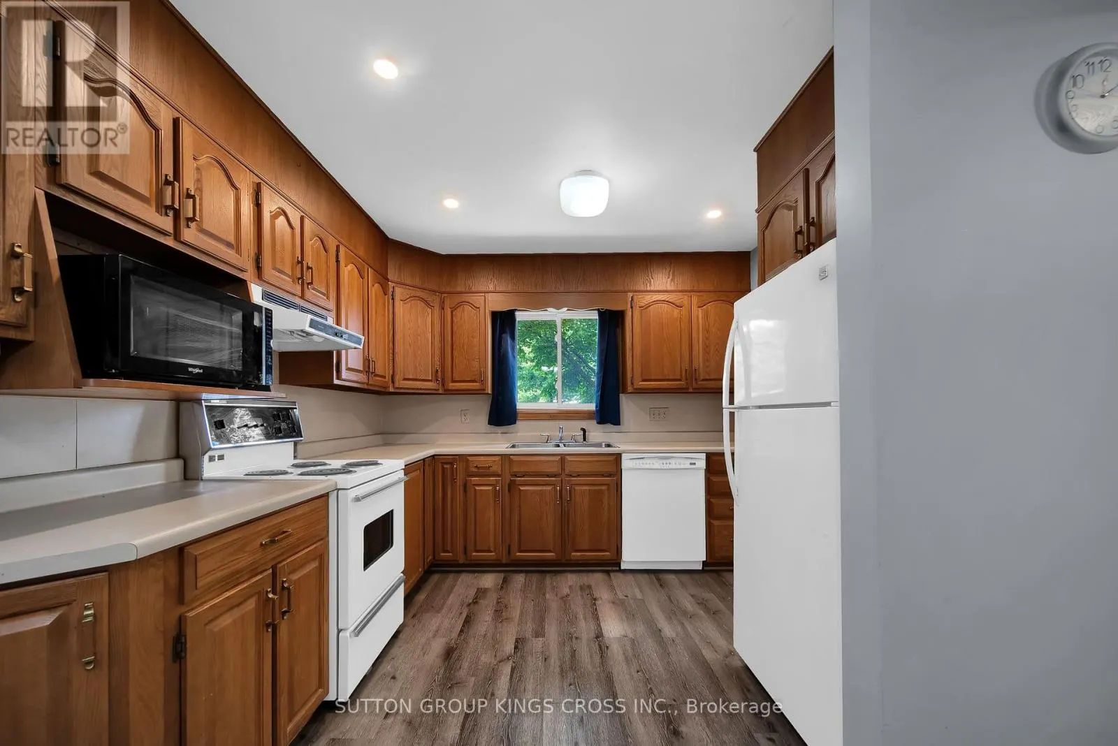 34 HILLCREST AVENUE