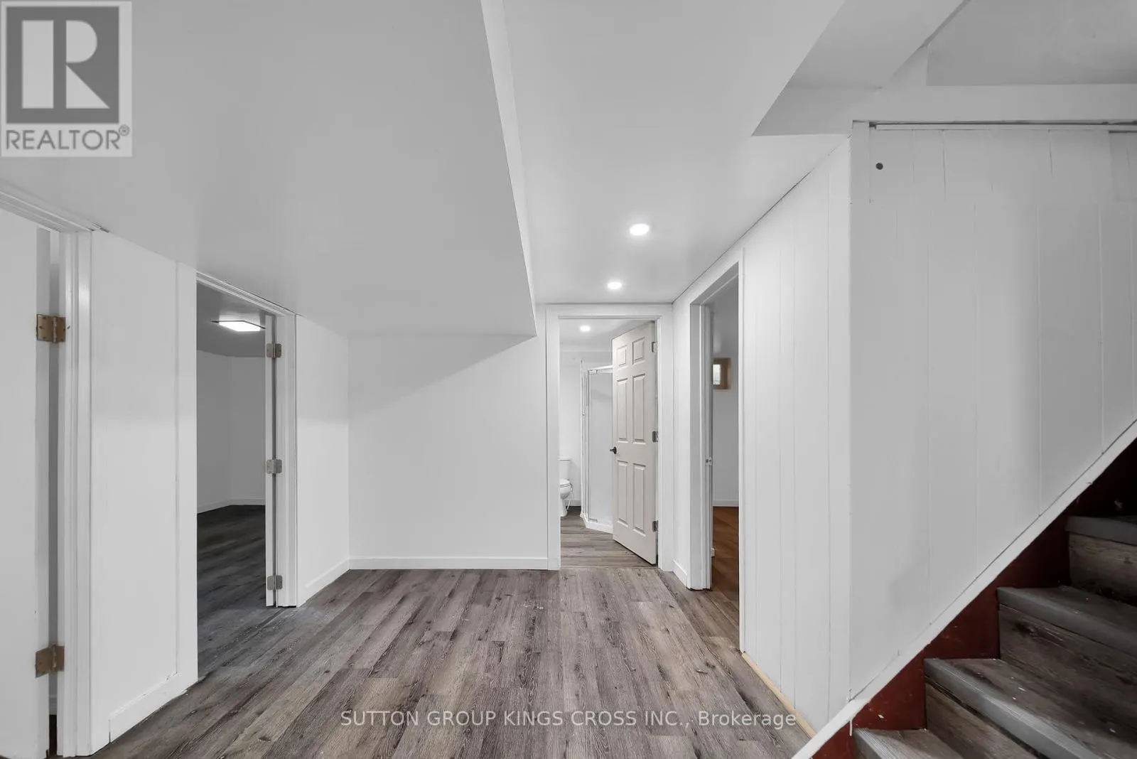 34 HILLCREST AVENUE