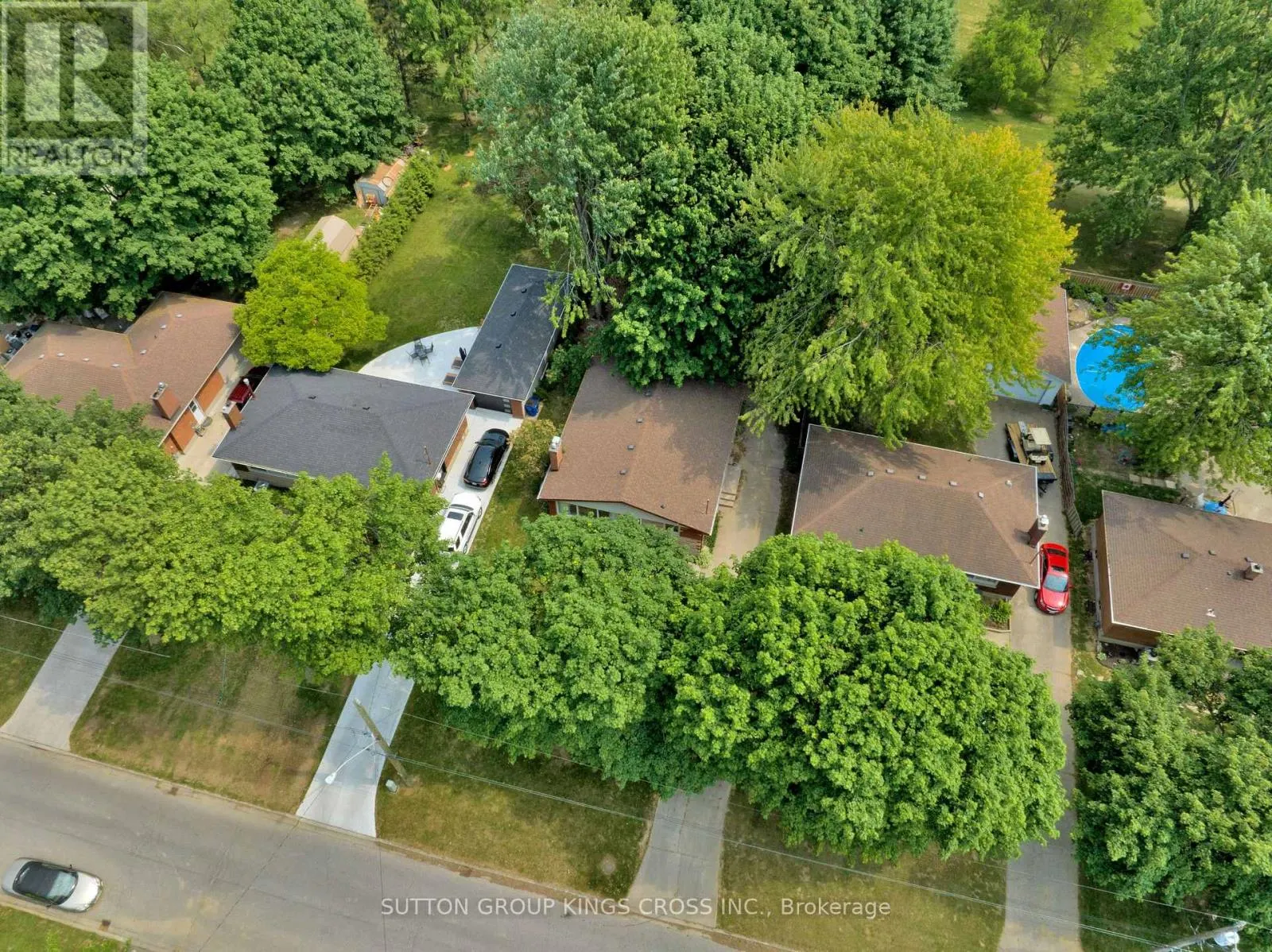 34 HILLCREST AVENUE