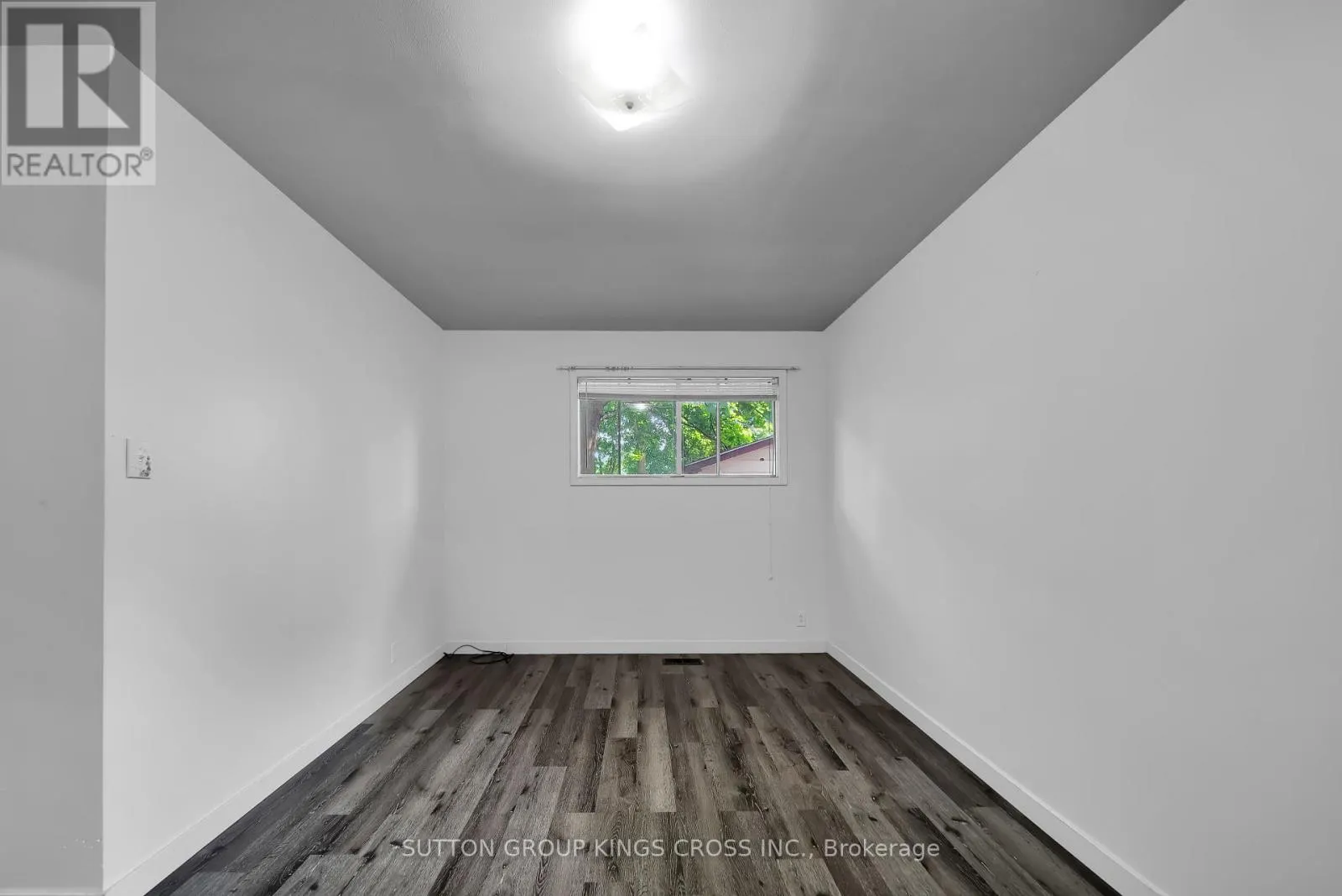 34 HILLCREST AVENUE