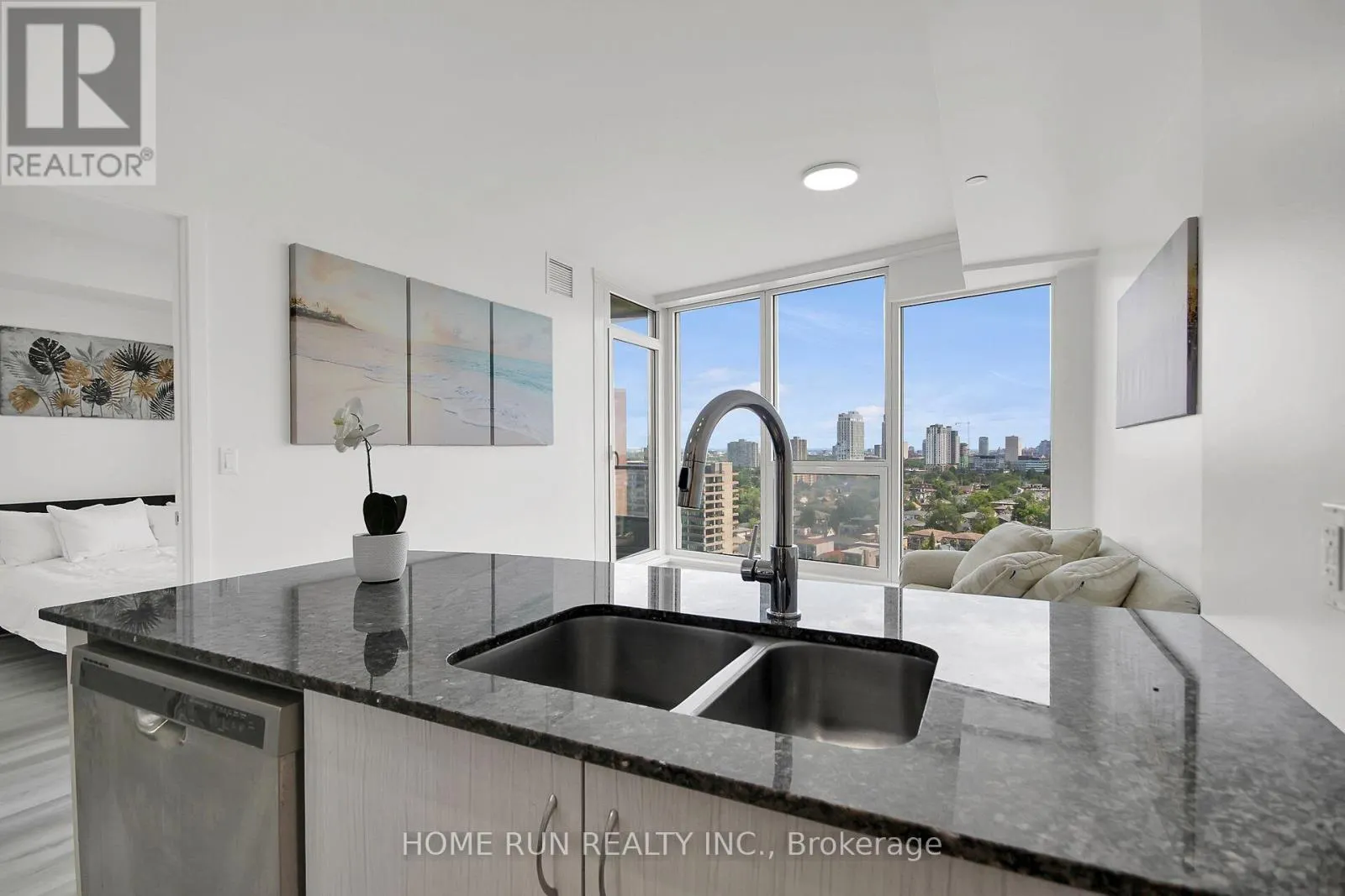 1507 - 485 RICHMOND ROAD