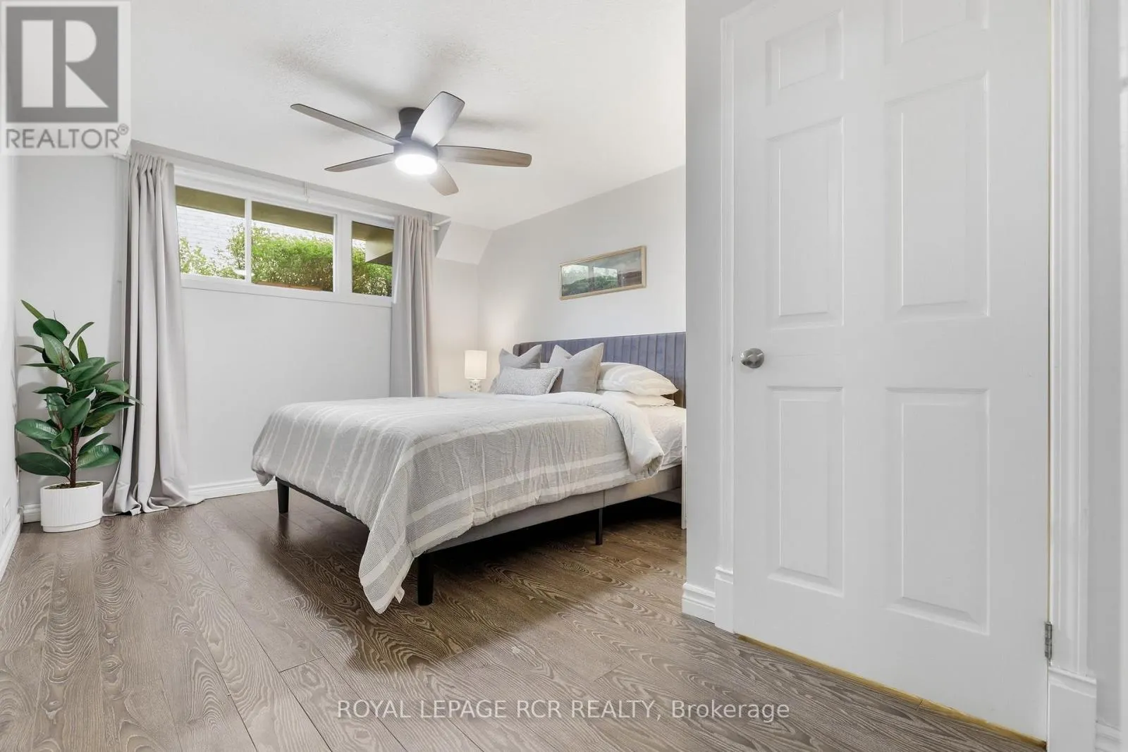 25 - 35 MOUNTFORD DRIVE