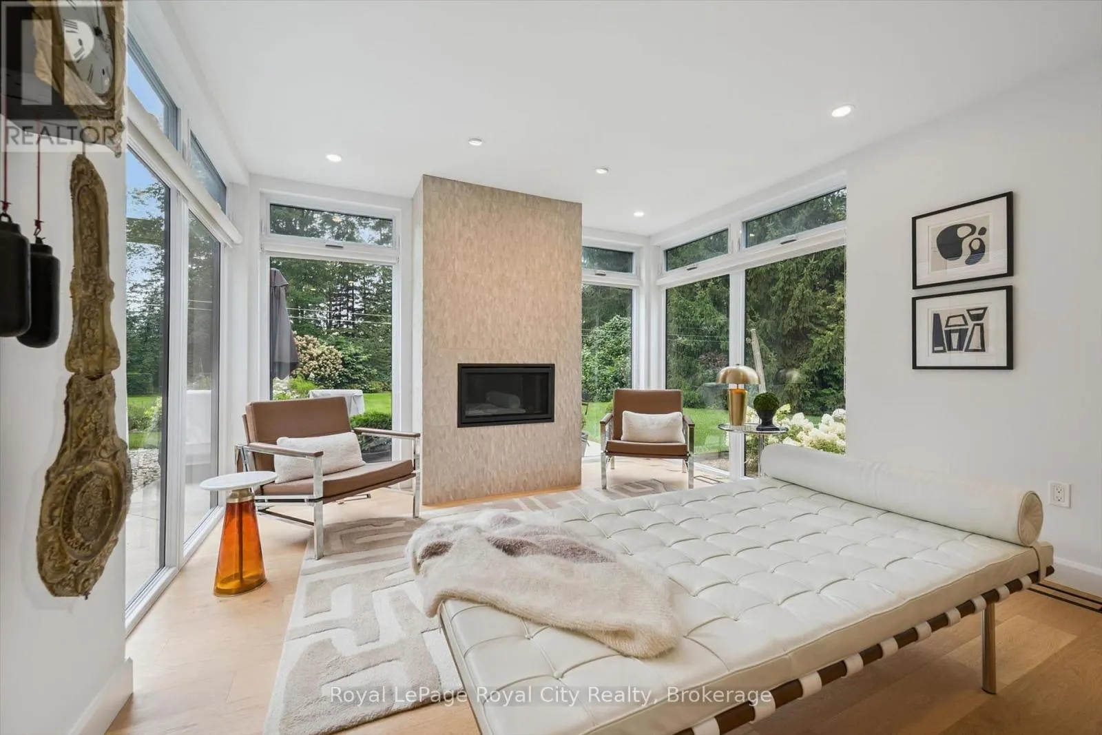 6550 GERRIE ROAD
