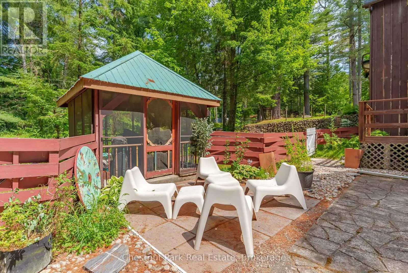 869 MUSKOKA ROAD 10