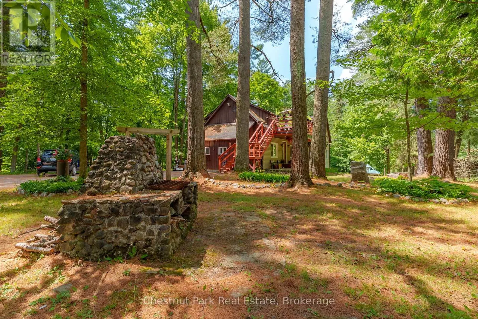 869 MUSKOKA ROAD 10