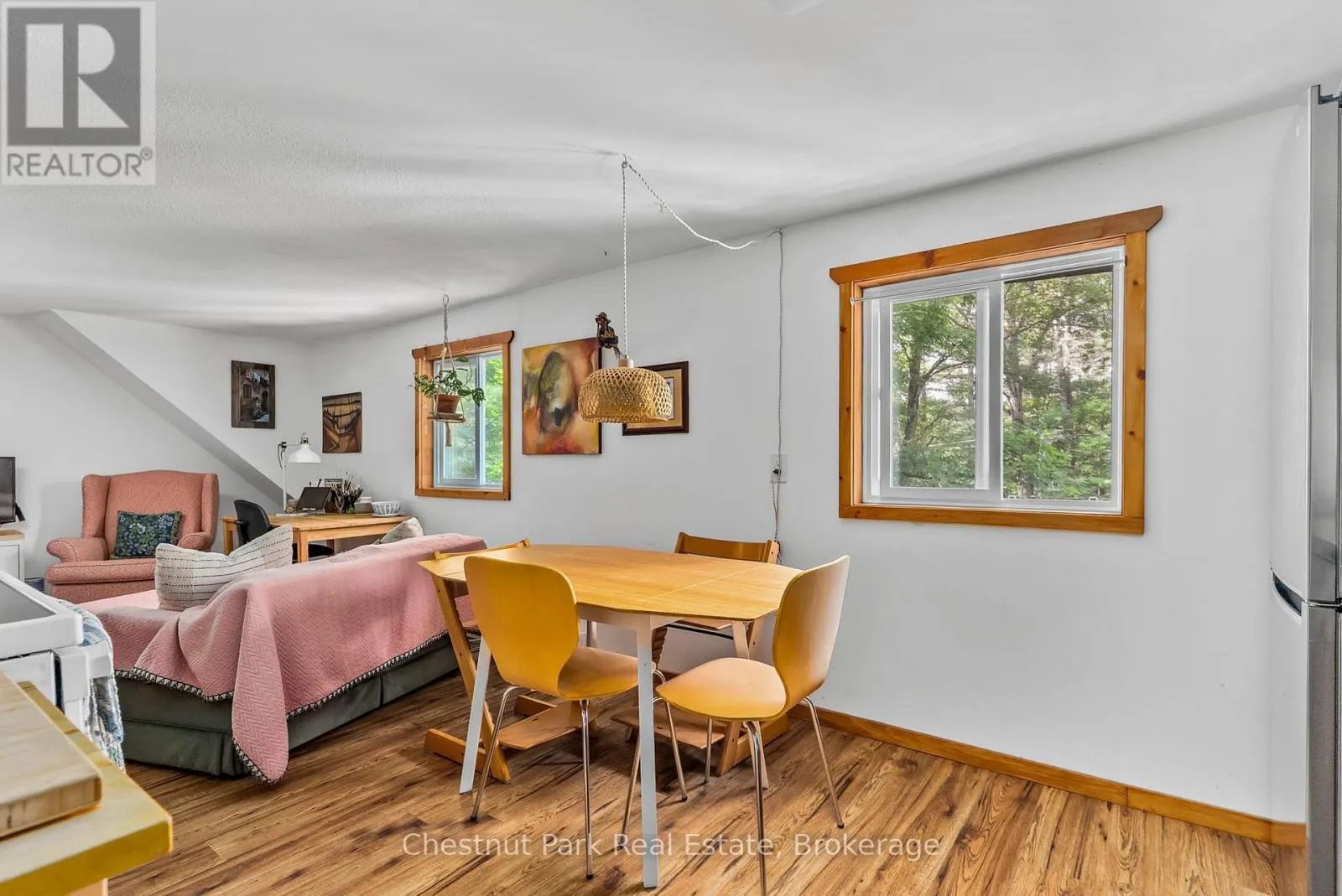 869 MUSKOKA ROAD 10