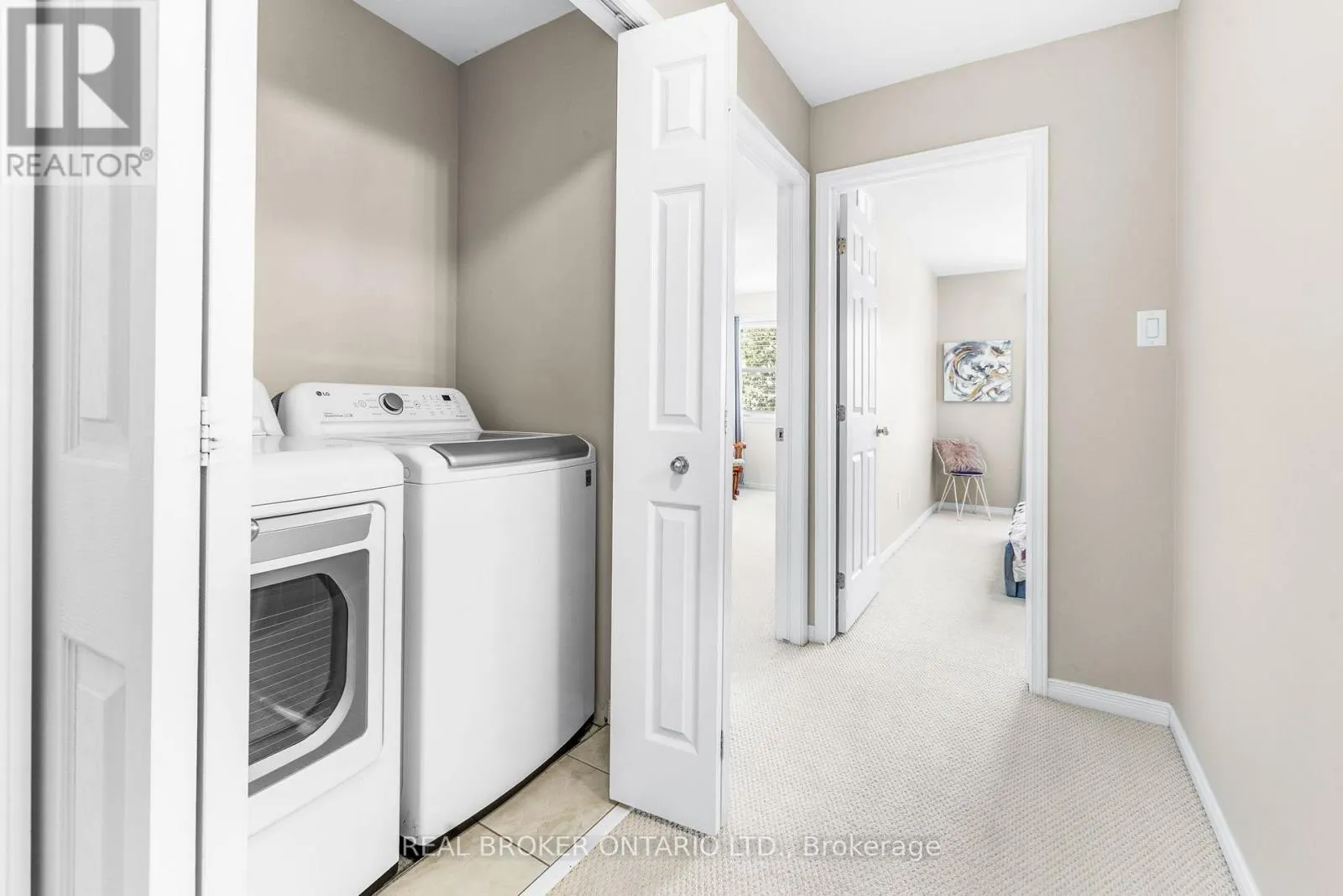 24 HACKBERRY TRAIL