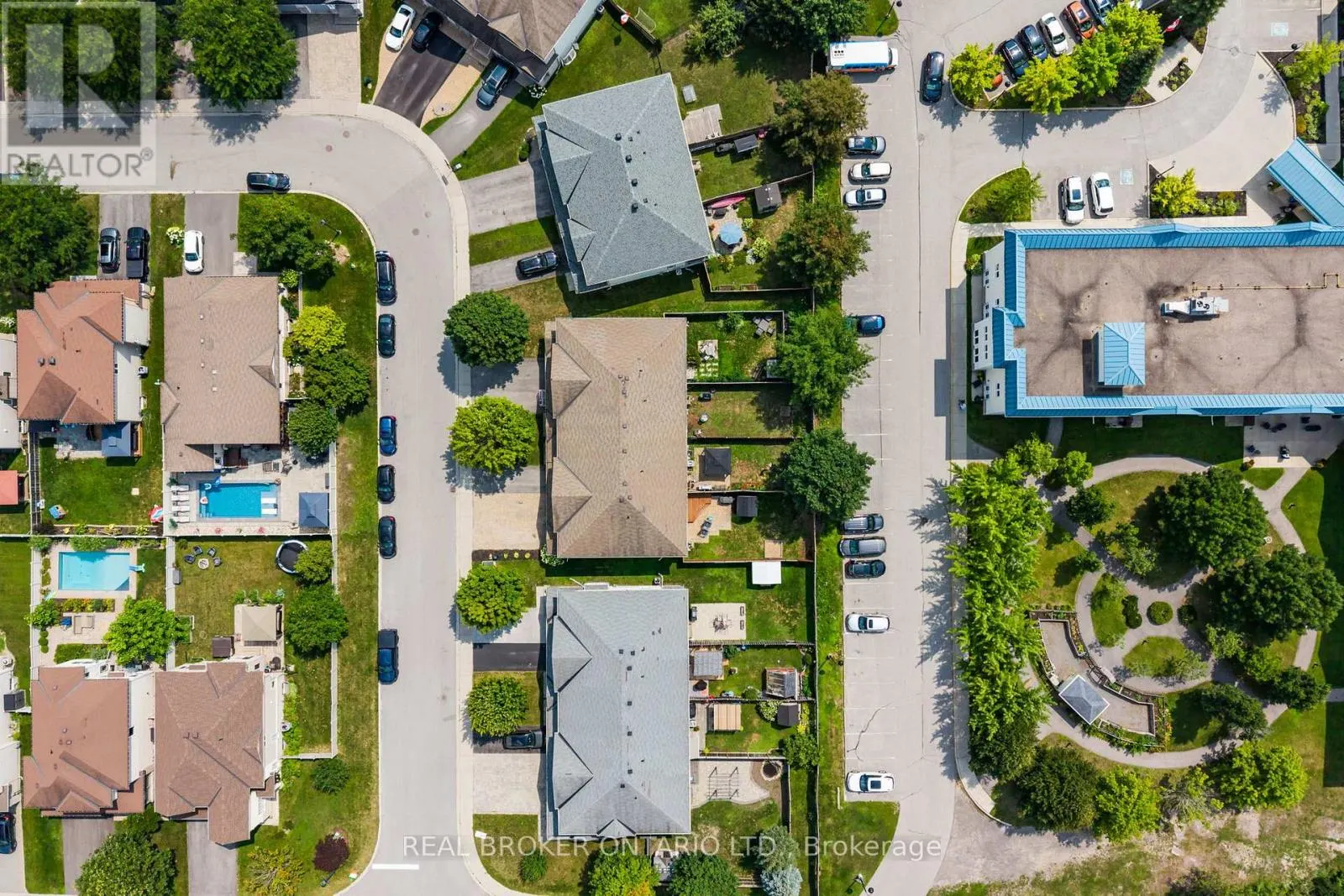 24 HACKBERRY TRAIL