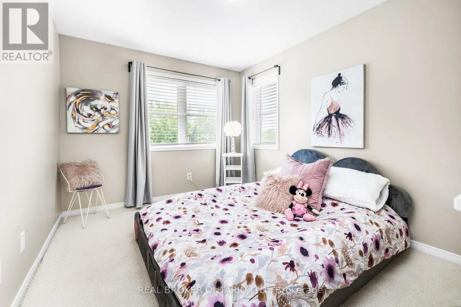 24 HACKBERRY TRAIL