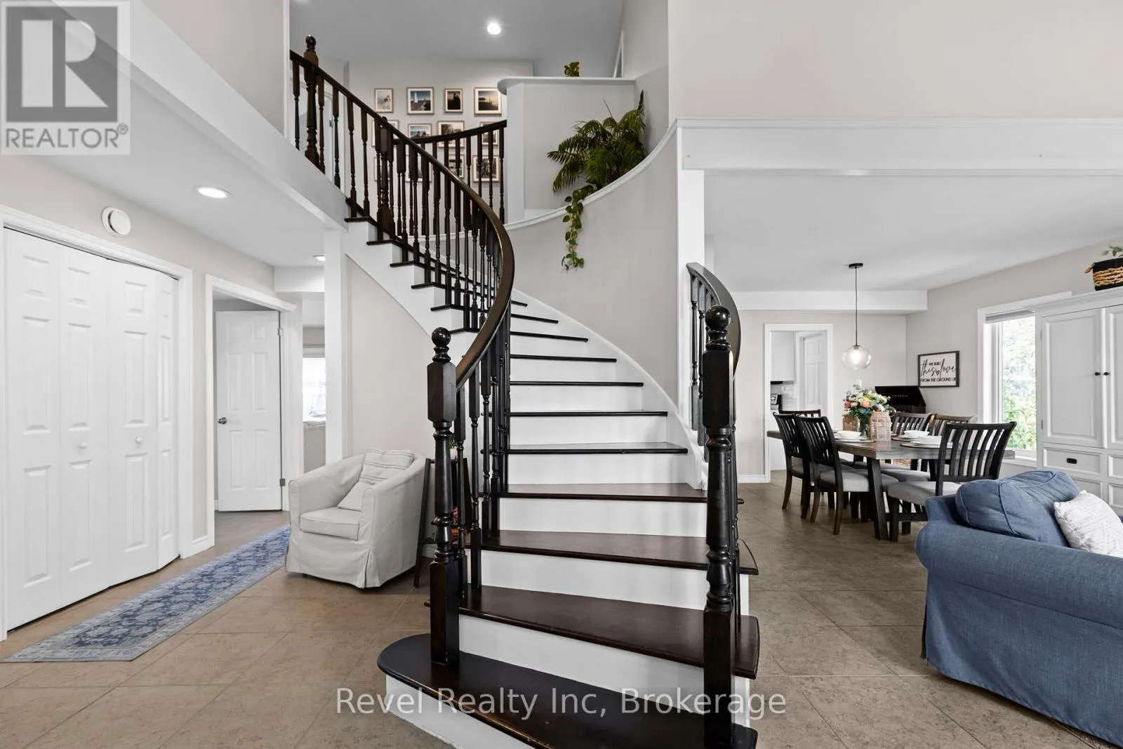 5 AVERY COURT