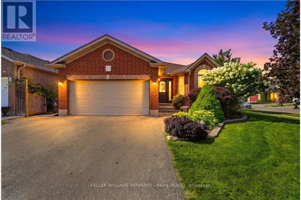 900 KEEWATIN PLACE