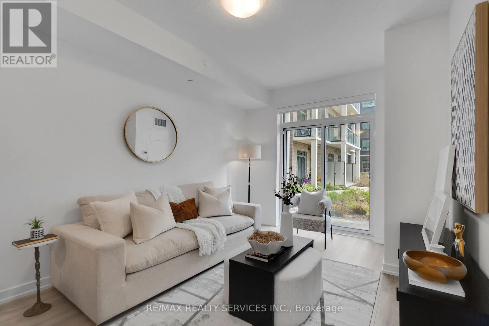 136 - 5055 GREENLANE ROAD