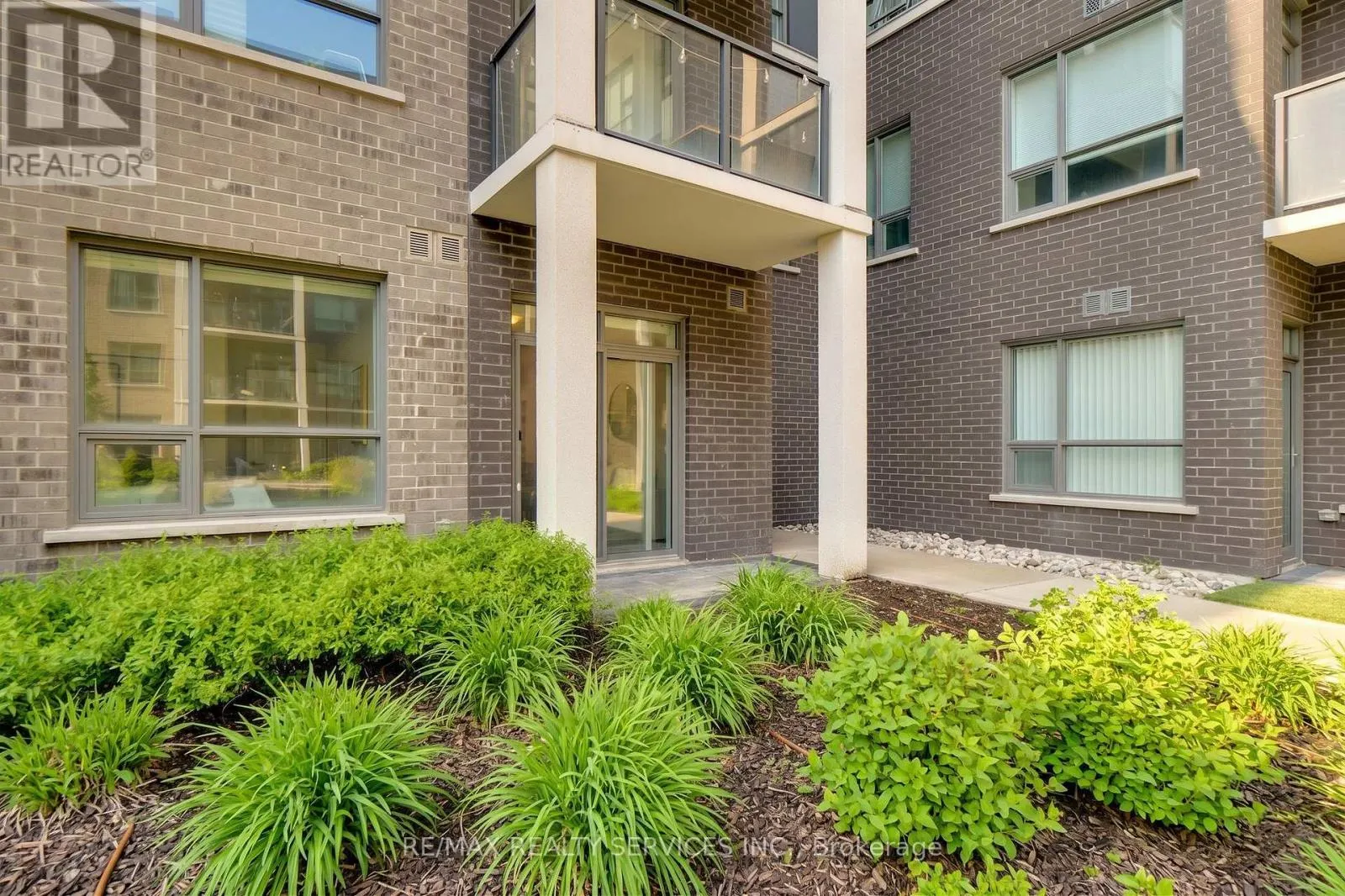 136 - 5055 GREENLANE ROAD