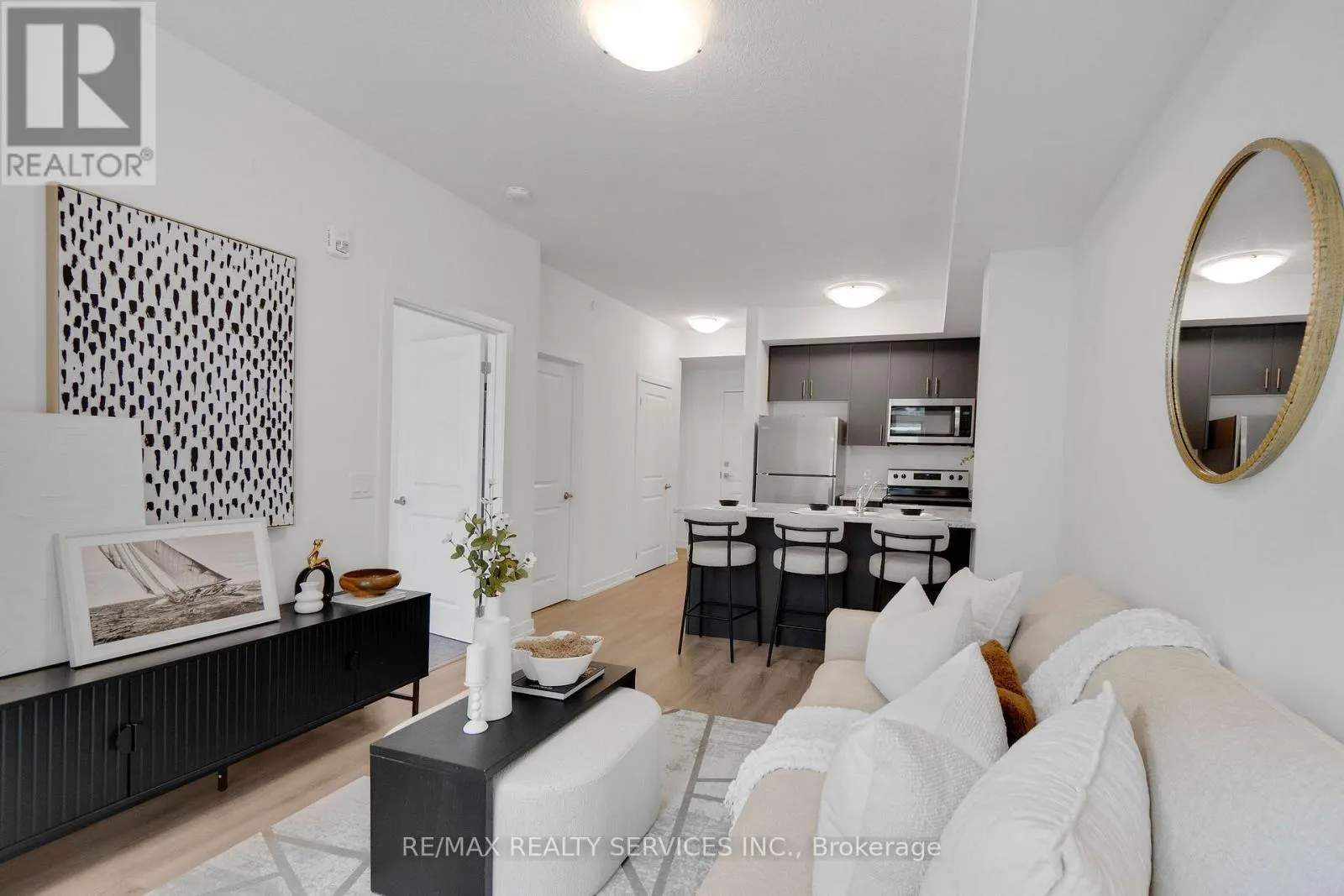 136 - 5055 GREENLANE ROAD