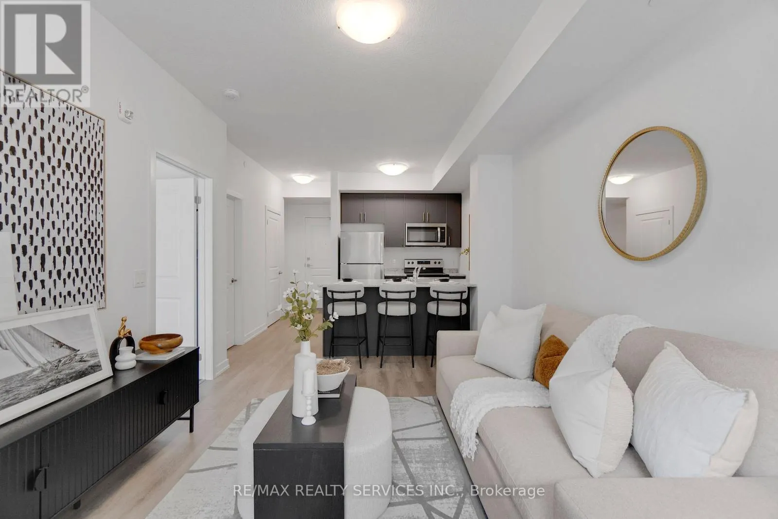 136 - 5055 GREENLANE ROAD